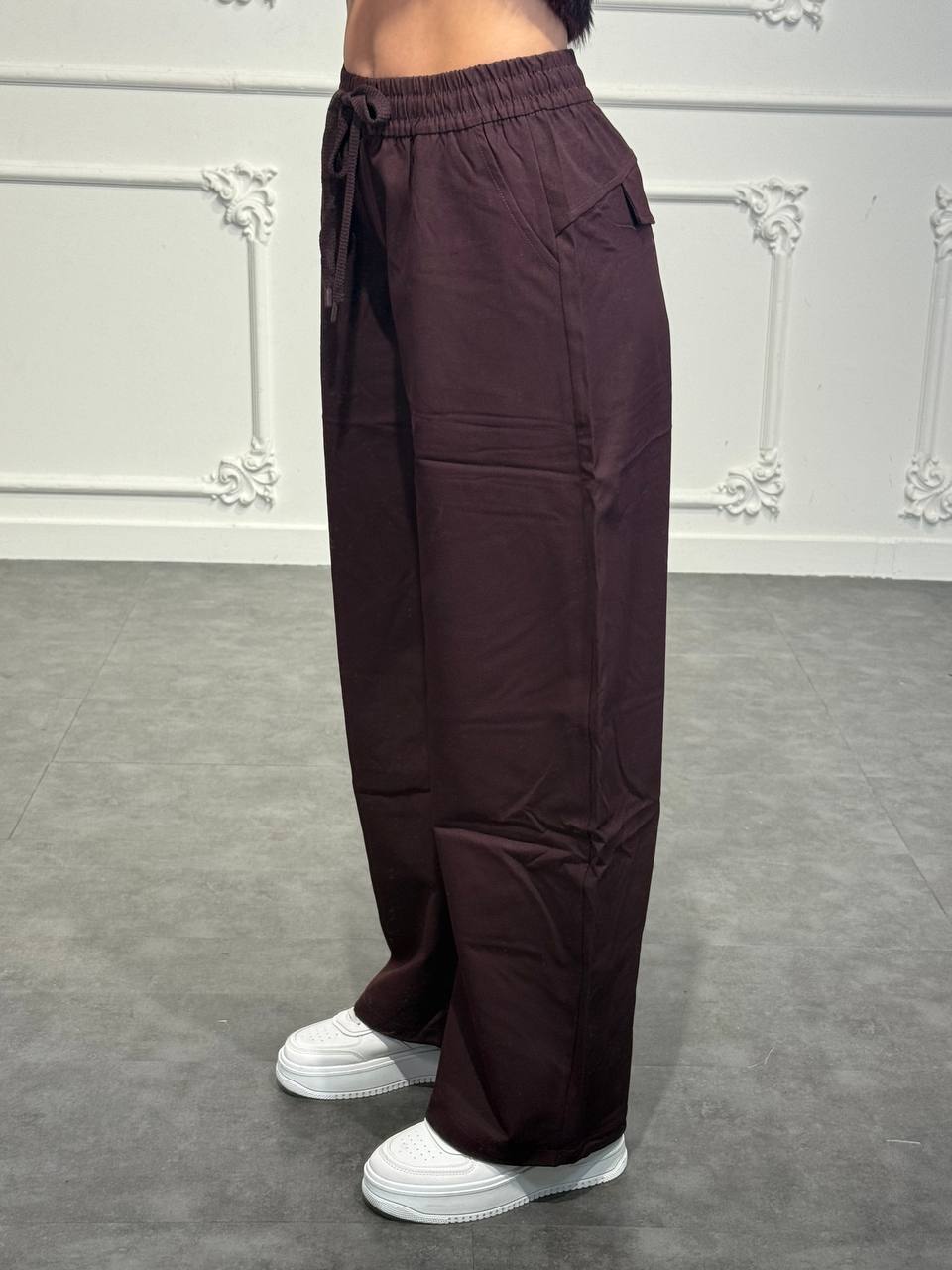 pantalone sotto tuta con elastico regolabile