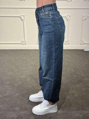 jeans chiusura obliqua