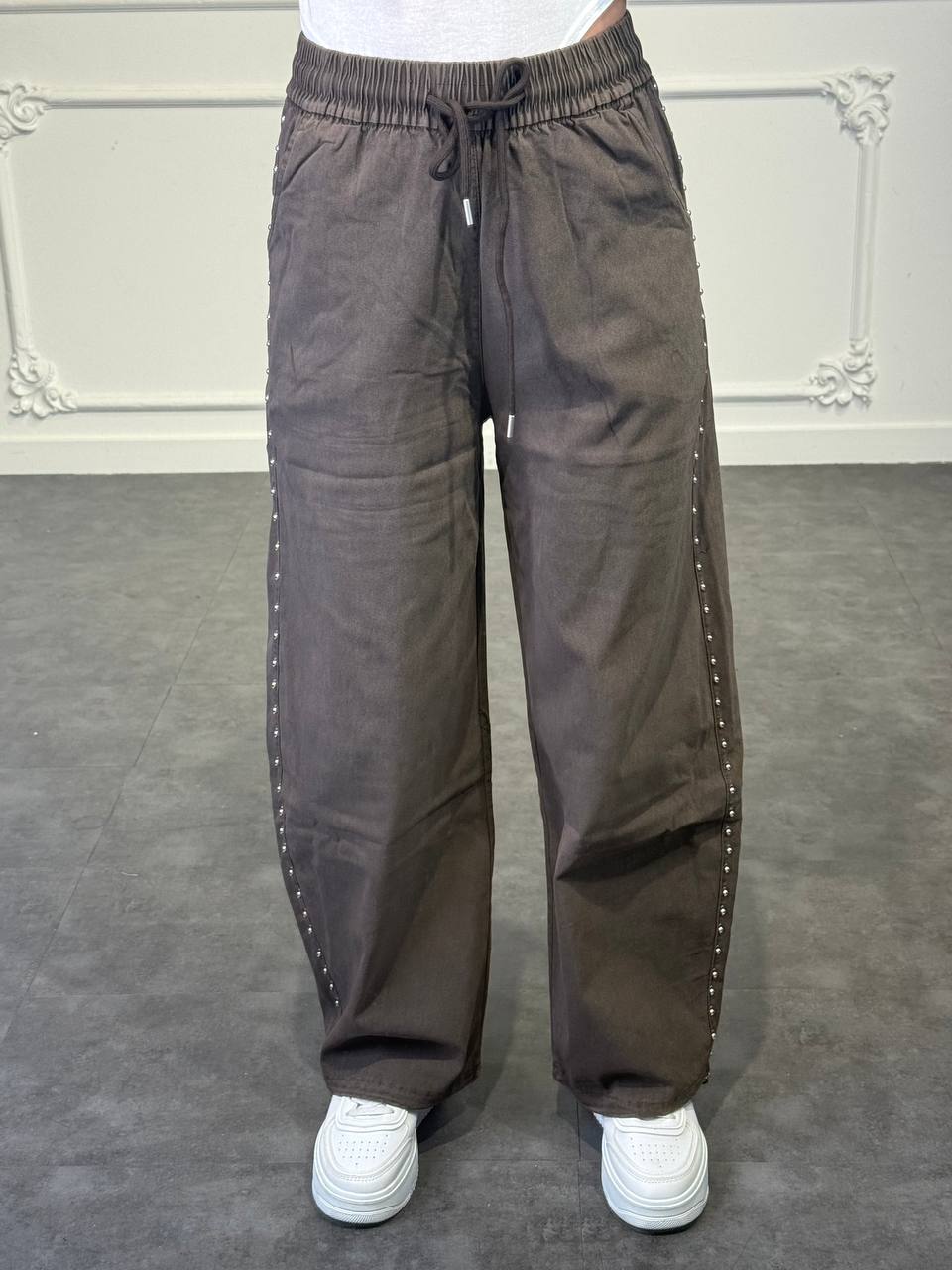 pantaloni tessuto jeans con borchie