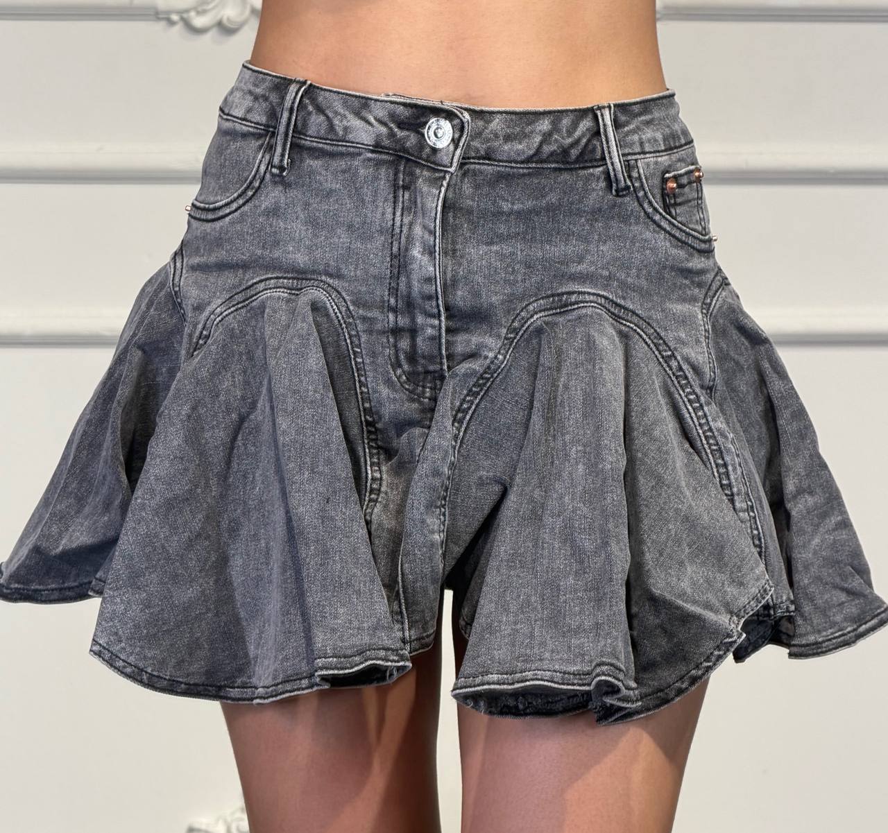 gonna di jeans con balze