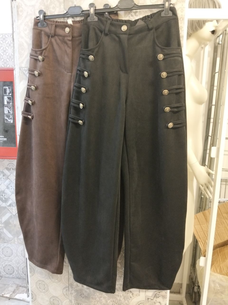 pantalone medieval scamosciato
