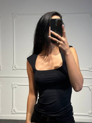 top scollo quadrato