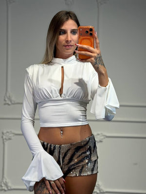 maglia con manica a campana