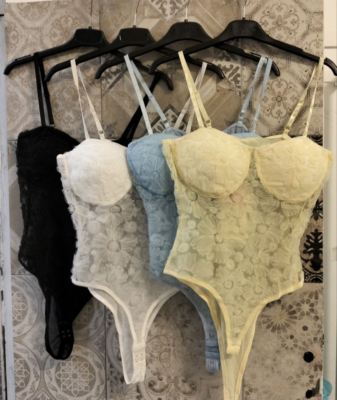 body flower con coppe