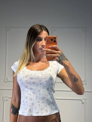maglia a fiorellini