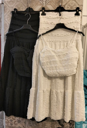 set con gonna in maglia lavorata