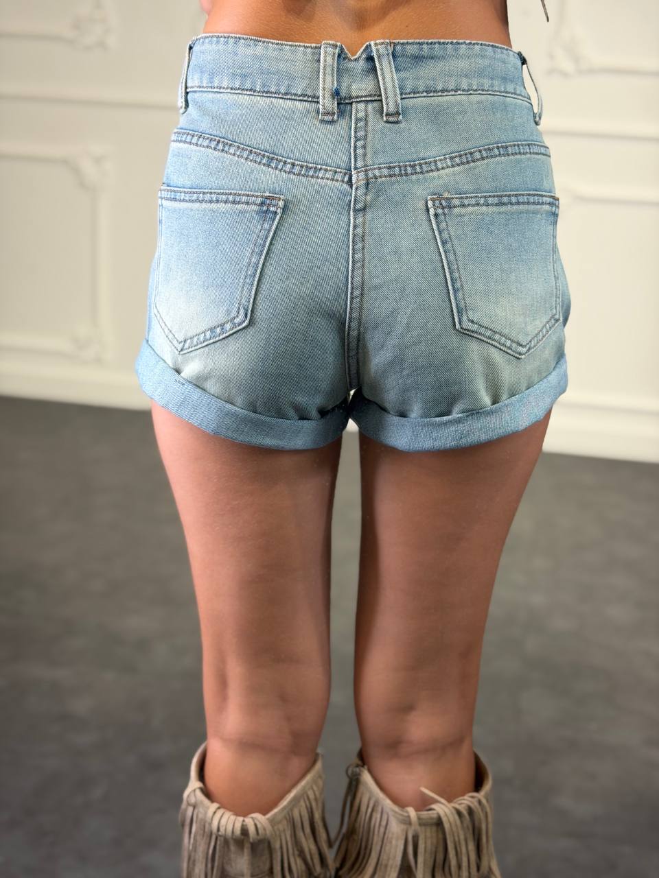 shorts con tasche