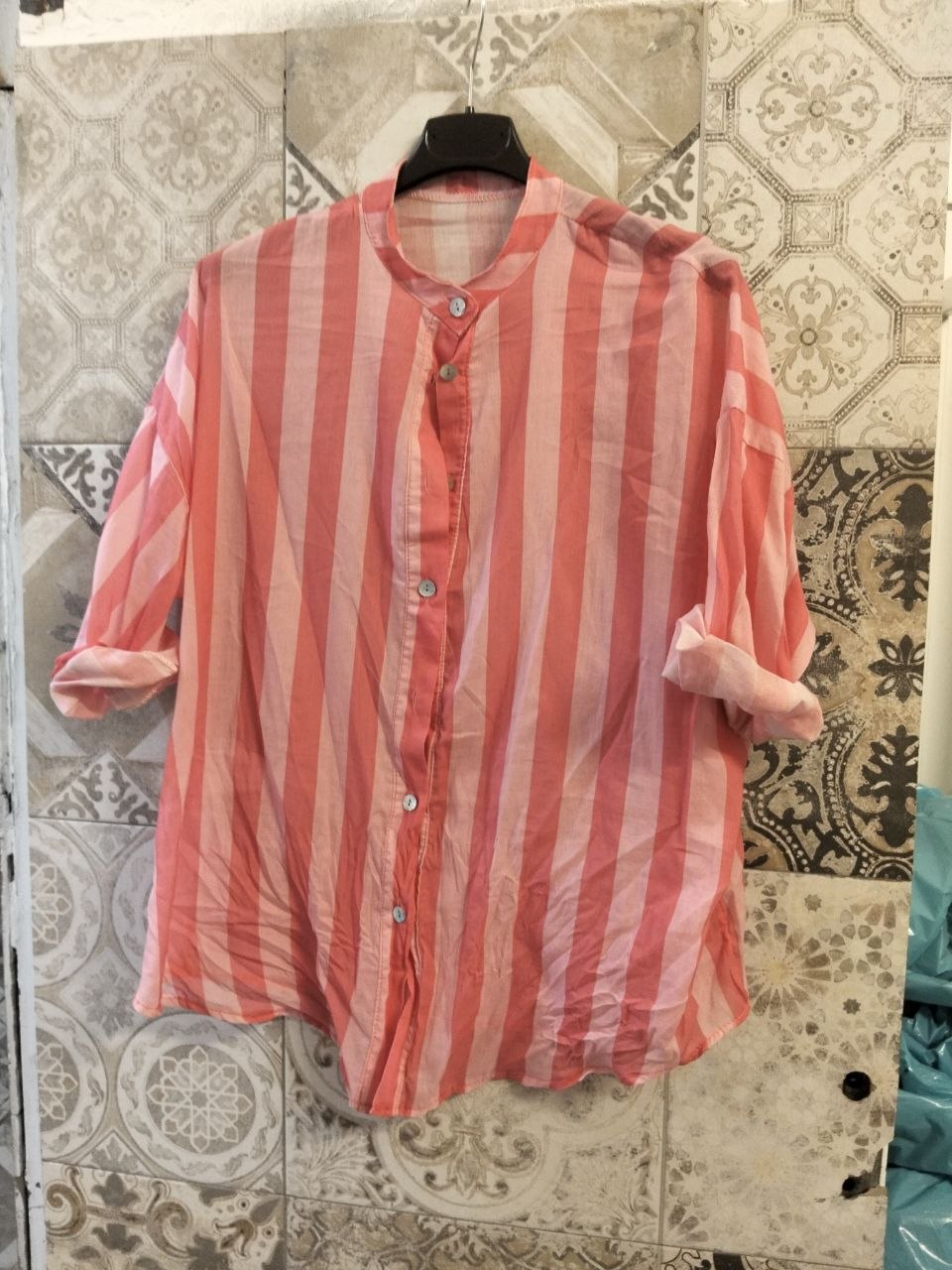 camicia a righe velata