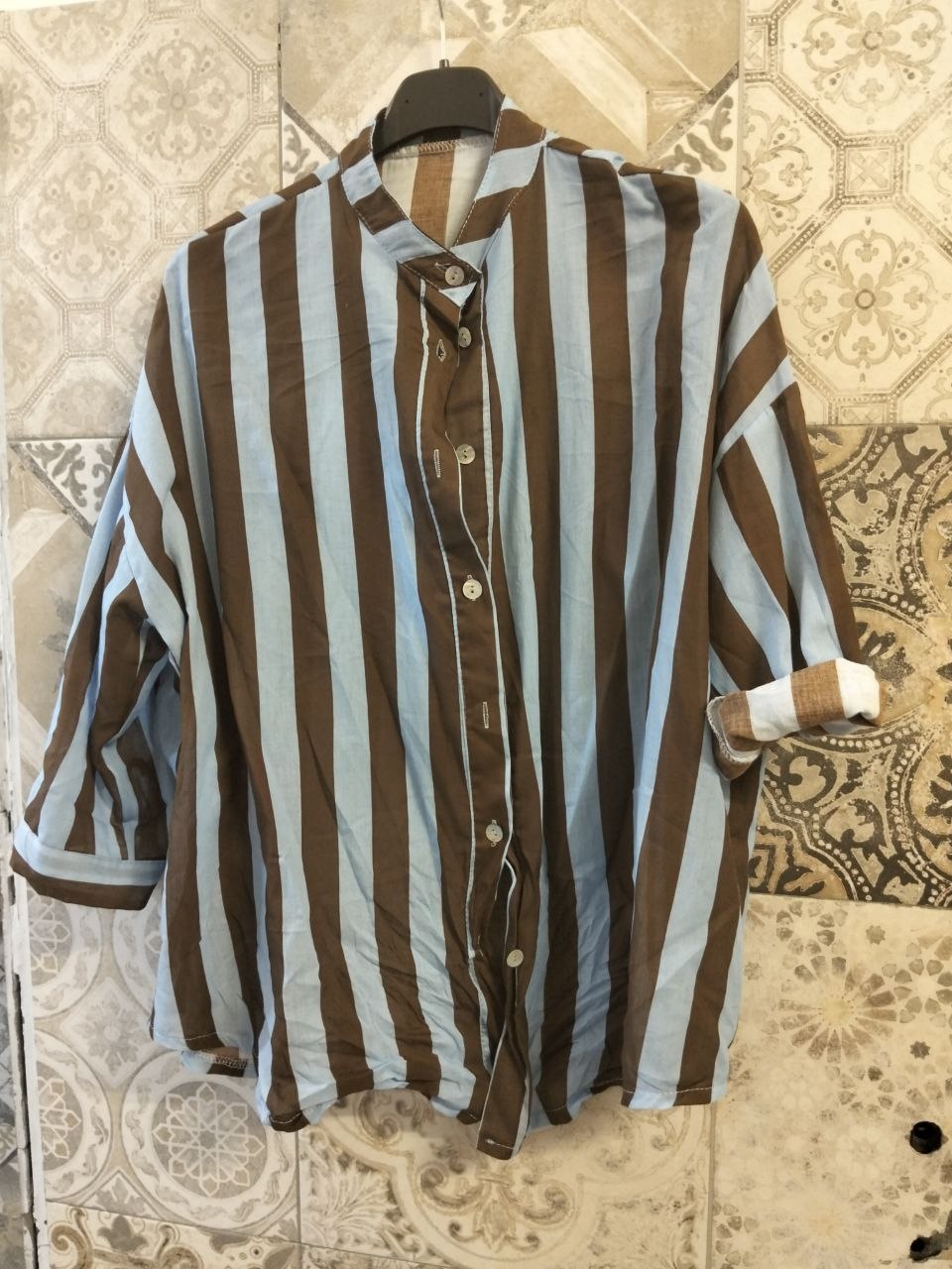 camicia a righe velata