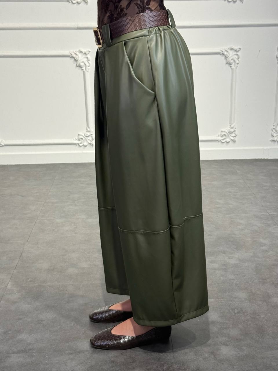 pantalone ballon in pelle con cintura - Dverso Fashion