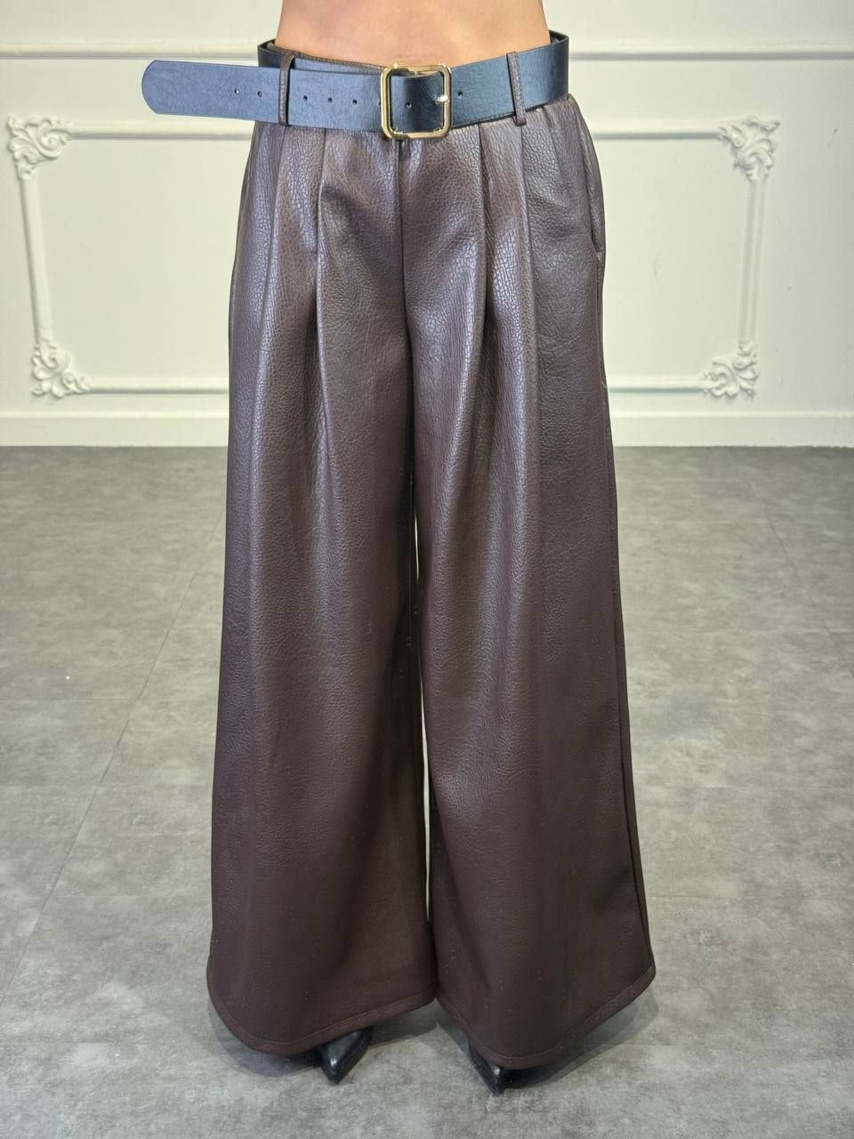 pantalone office in pelle - Dverso Fashion