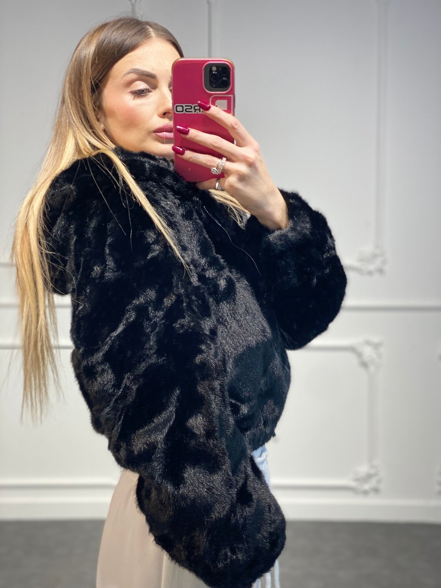 Pelliccia Giulia - Dverso Fashion