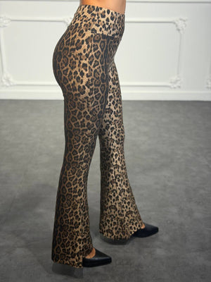 Pantalone flare animalier con vita alta
