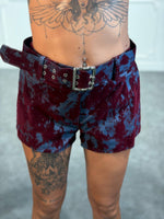Shorts in ciniglia con cintura maxi e fibbia metallica
