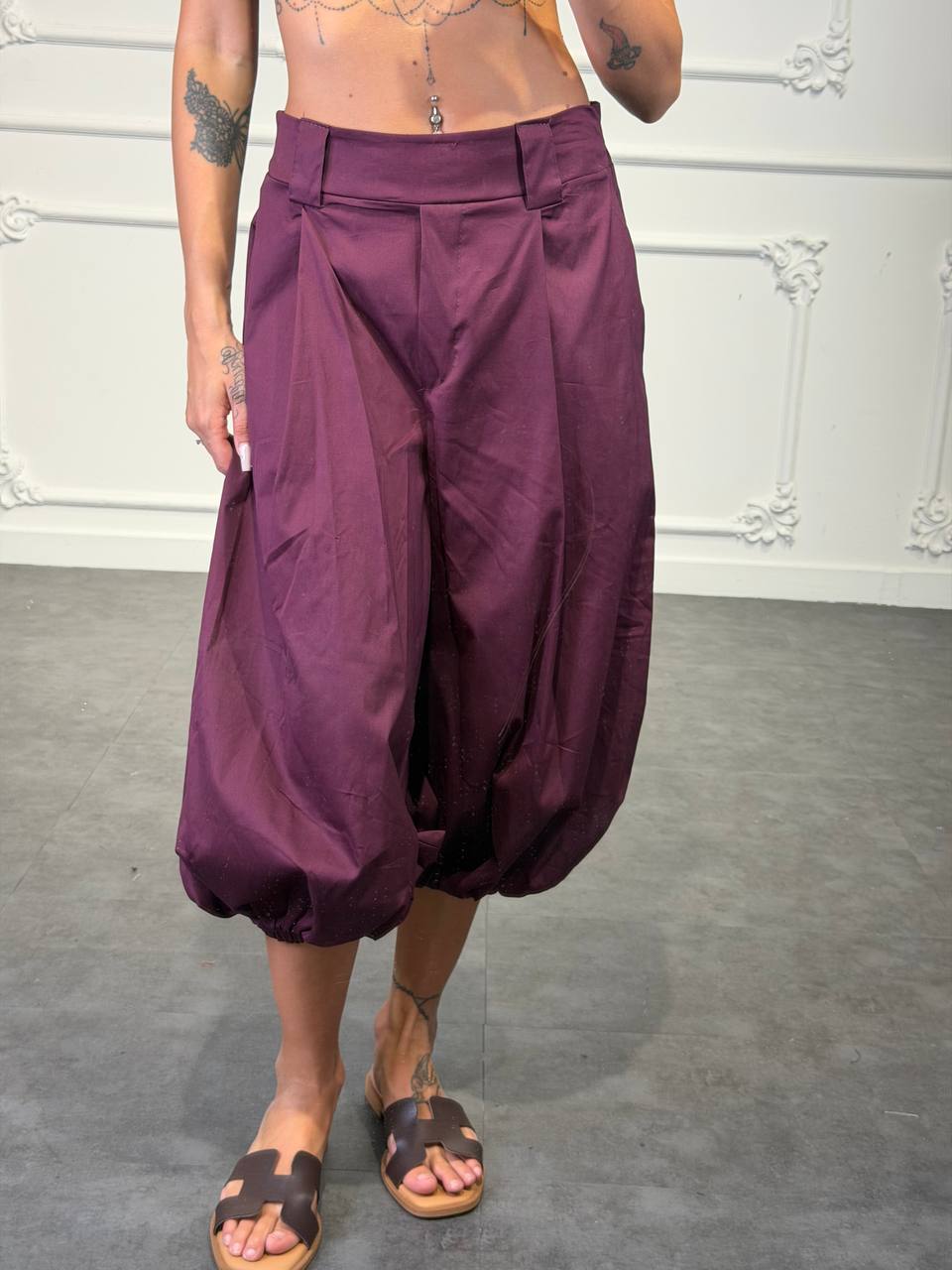 pantalone aladin corto