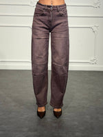 Jeans straight con cuciture frontali sagomate