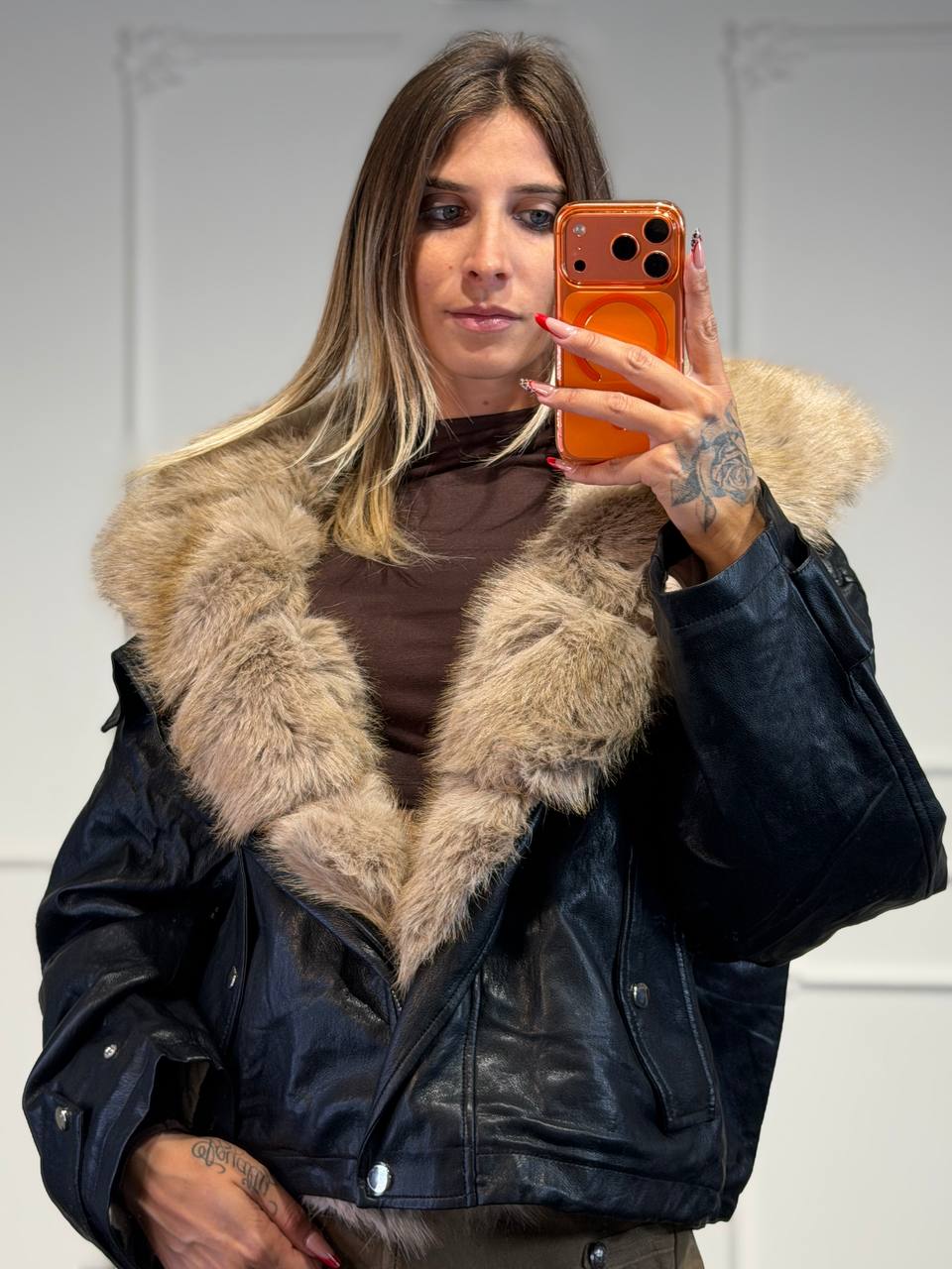 Giacca aviator effetto pelle con interno in eco pelliccia