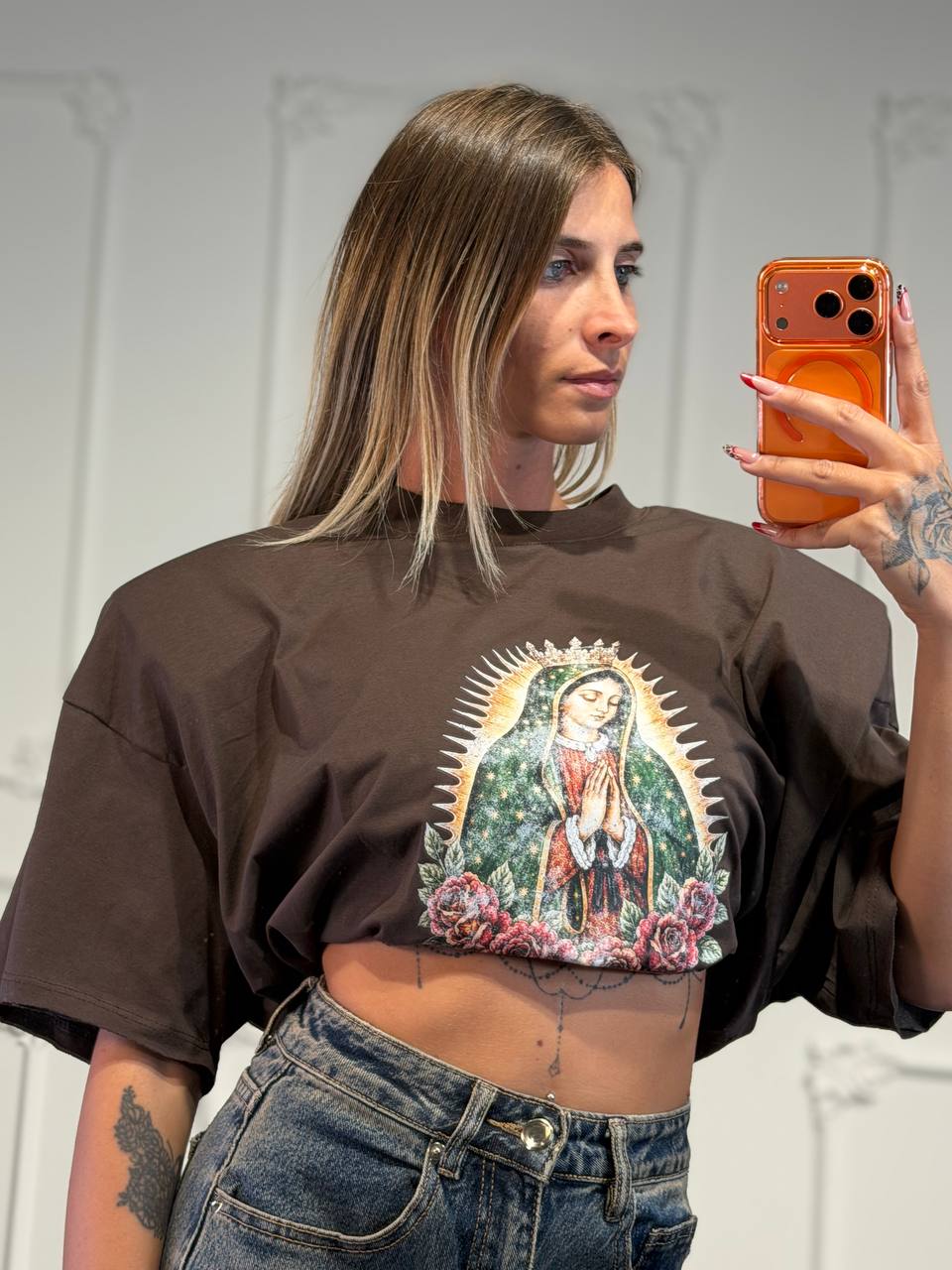 Maglia cropped oversize con stampa