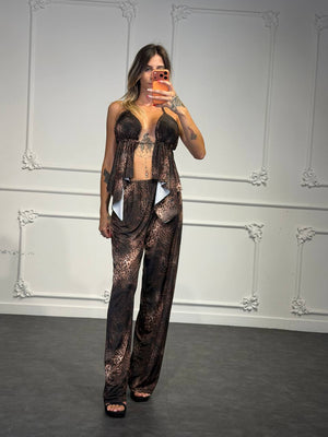 Coordinato con Top Halter a Volant e Pantaloni Palazzo Fantasia