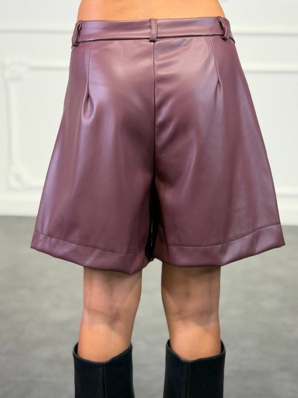 shorts lungo in pelle - Dverso Fashion