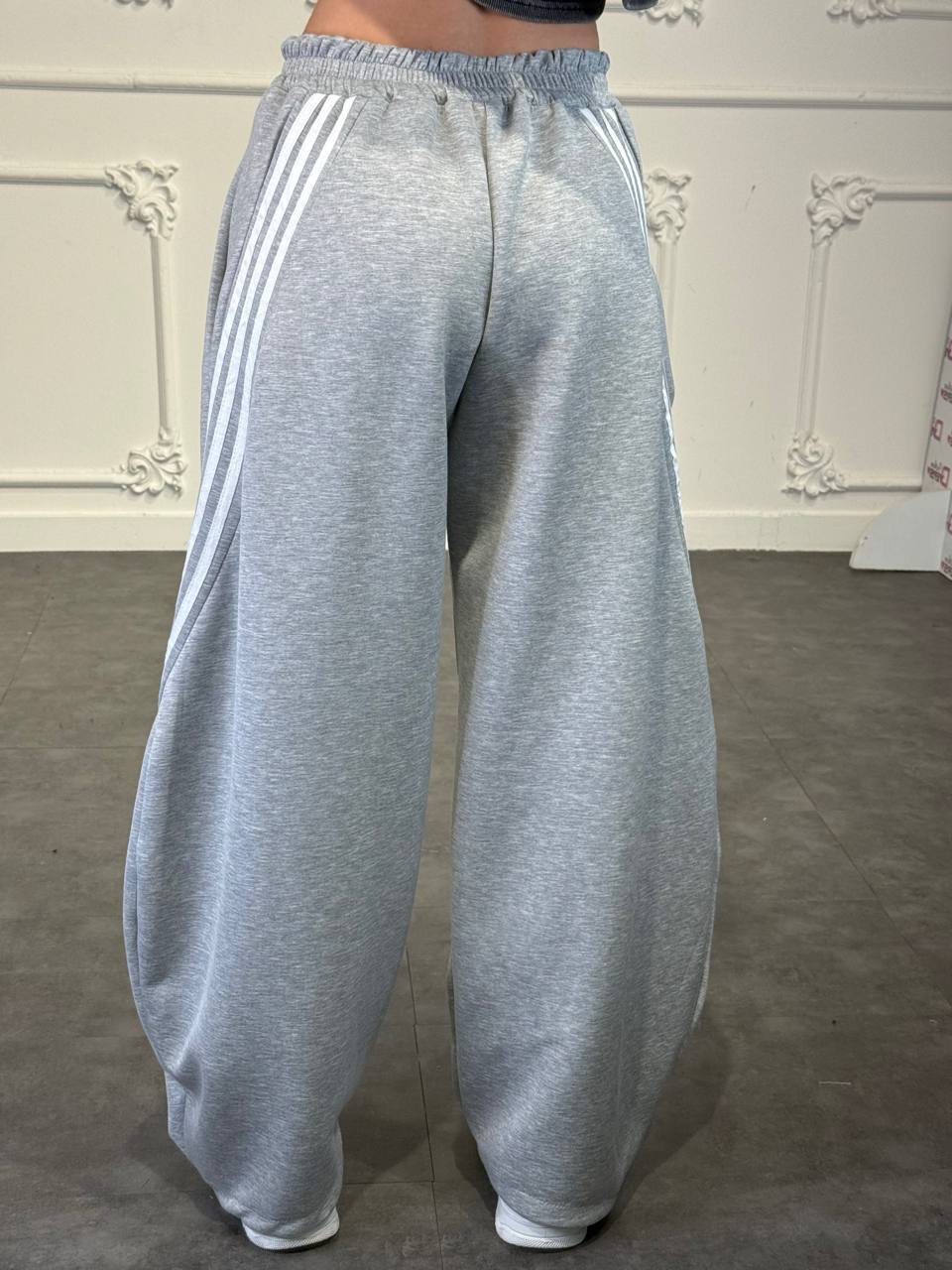 Pantaloni tuta balloon con vita elasticizzata
