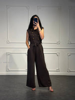 Jumpsuit con Bottoni Decorativi Cintura in Vita e Scollo Coreano