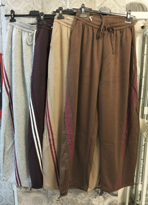 pantalone tuta con bande trasversali