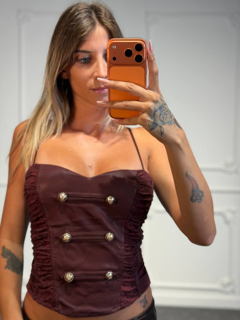 top corpetto con bottoni