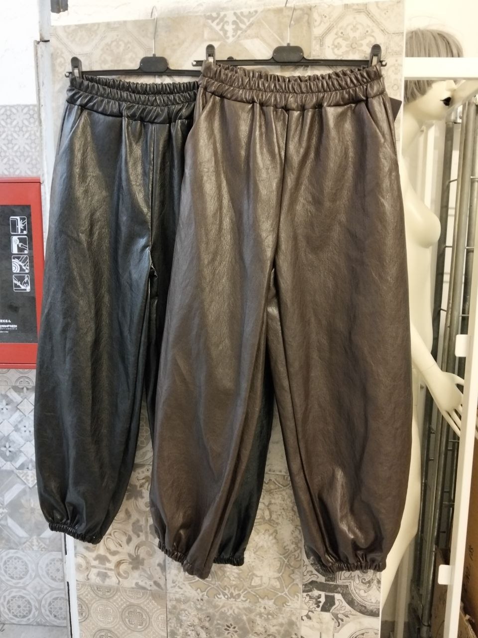 pantalone balloon in pelle