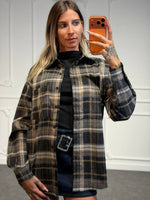 camica con maglia a mezzo collo