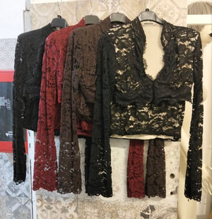 coordinato lingerie con gonna
