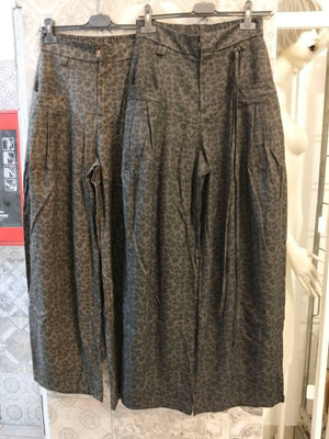 pantaloni palazzo animalier