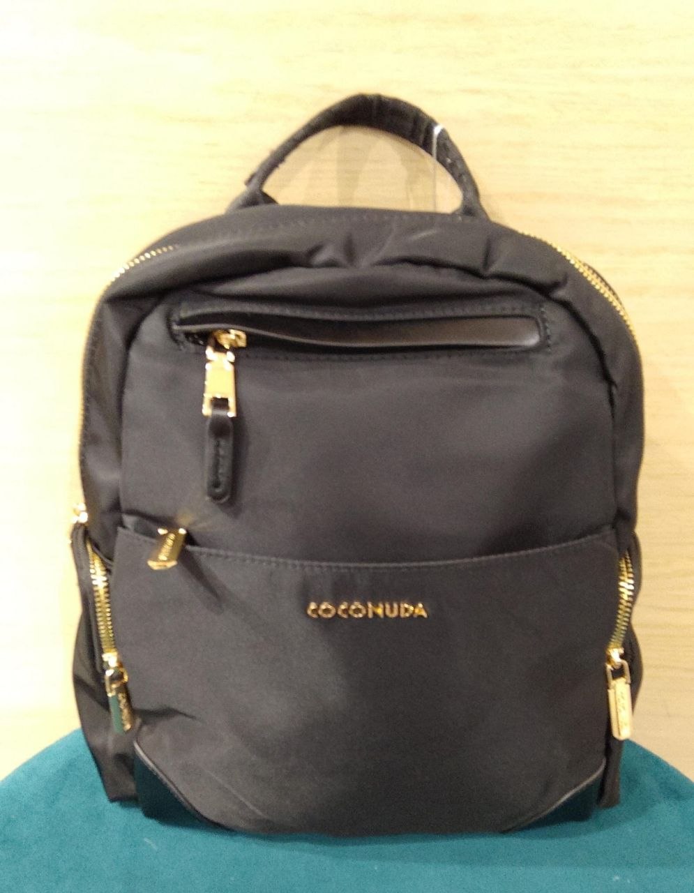zaino doppia zip
