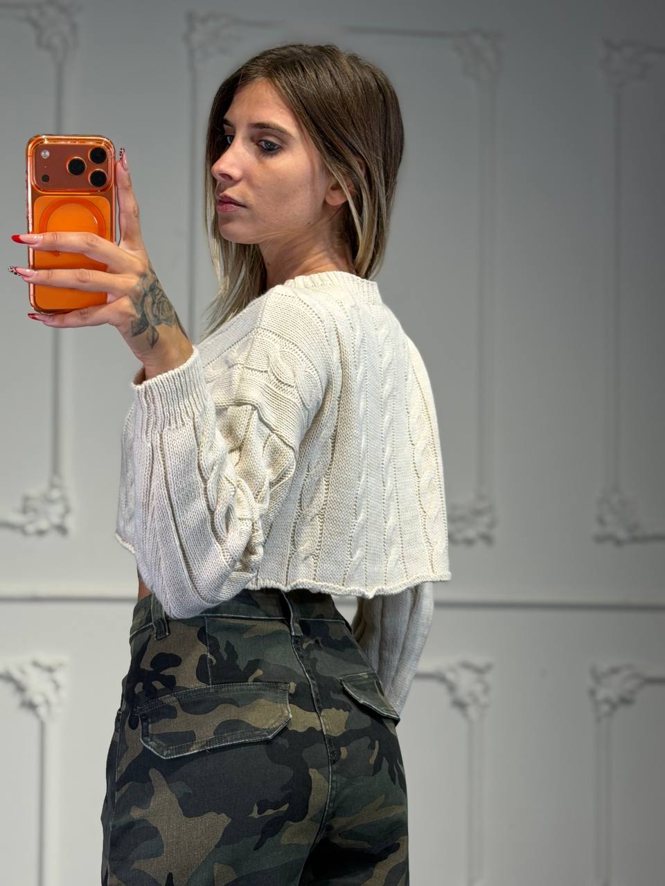 maglione crop a treccia