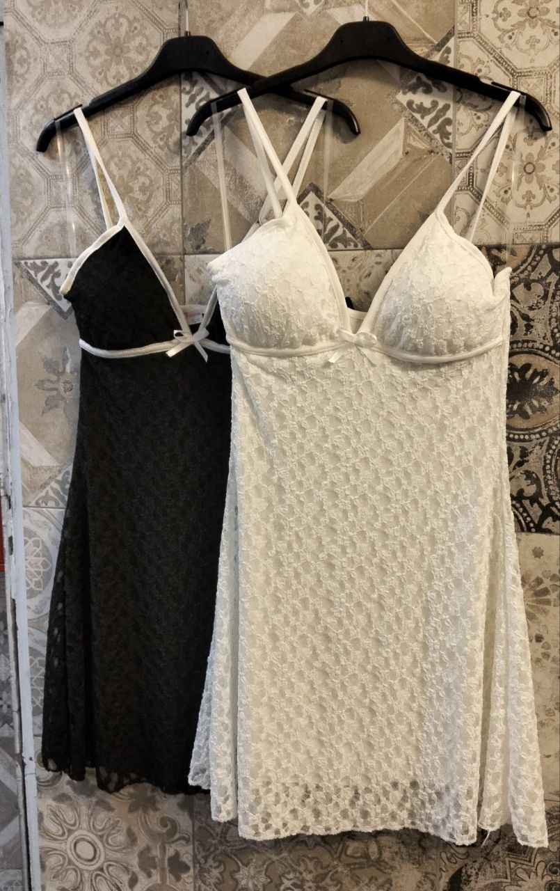 Abito Midi Donna in Pizzo con Coppe Sagomate, Spalline Sottili e Fiocco, Stile Elegante