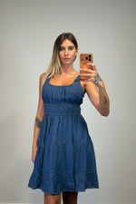 abito jeans con balze