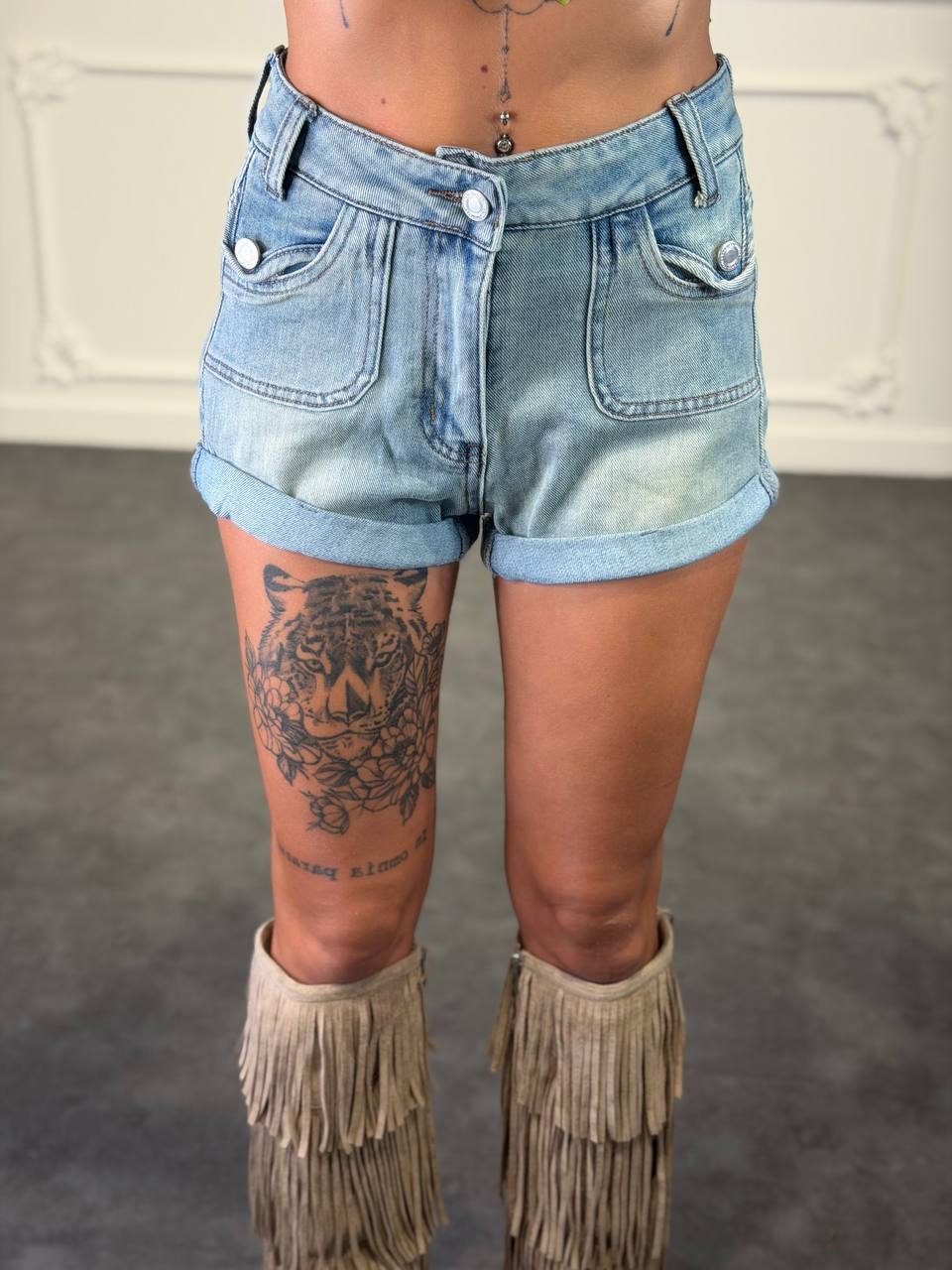 shorts con tasche
