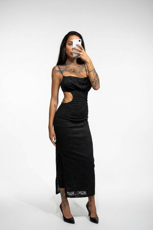Abito Cut in pizzo
