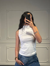 top smanicato mezzocollo