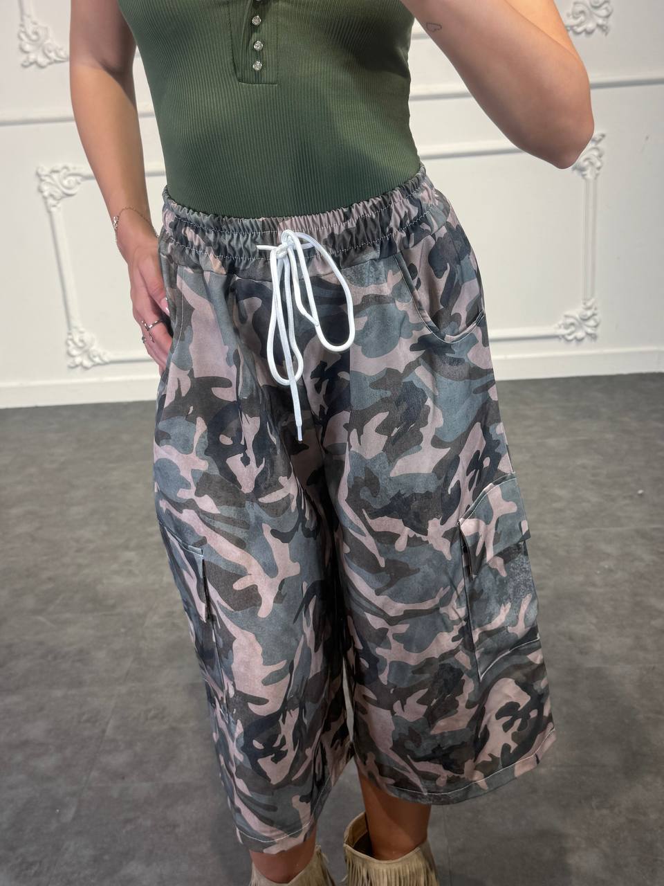 bermuda tuta militare - Dverso Fashion