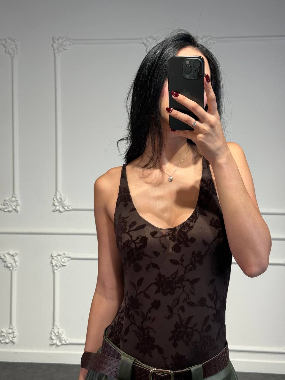 Body con spalline sottili e decorazioni floreali - Dverso Fashion
