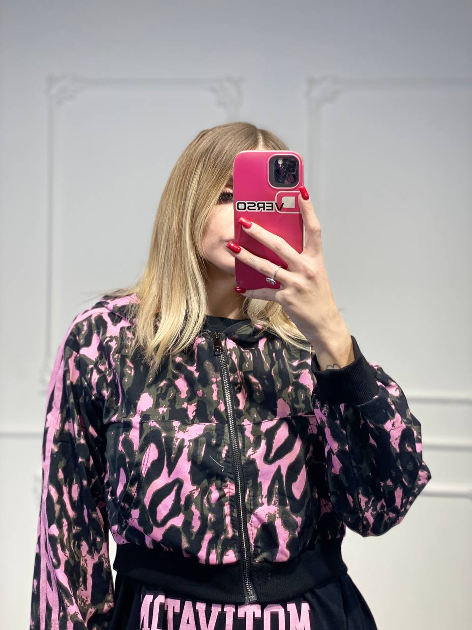 Felpa Aveline - Dverso Fashion