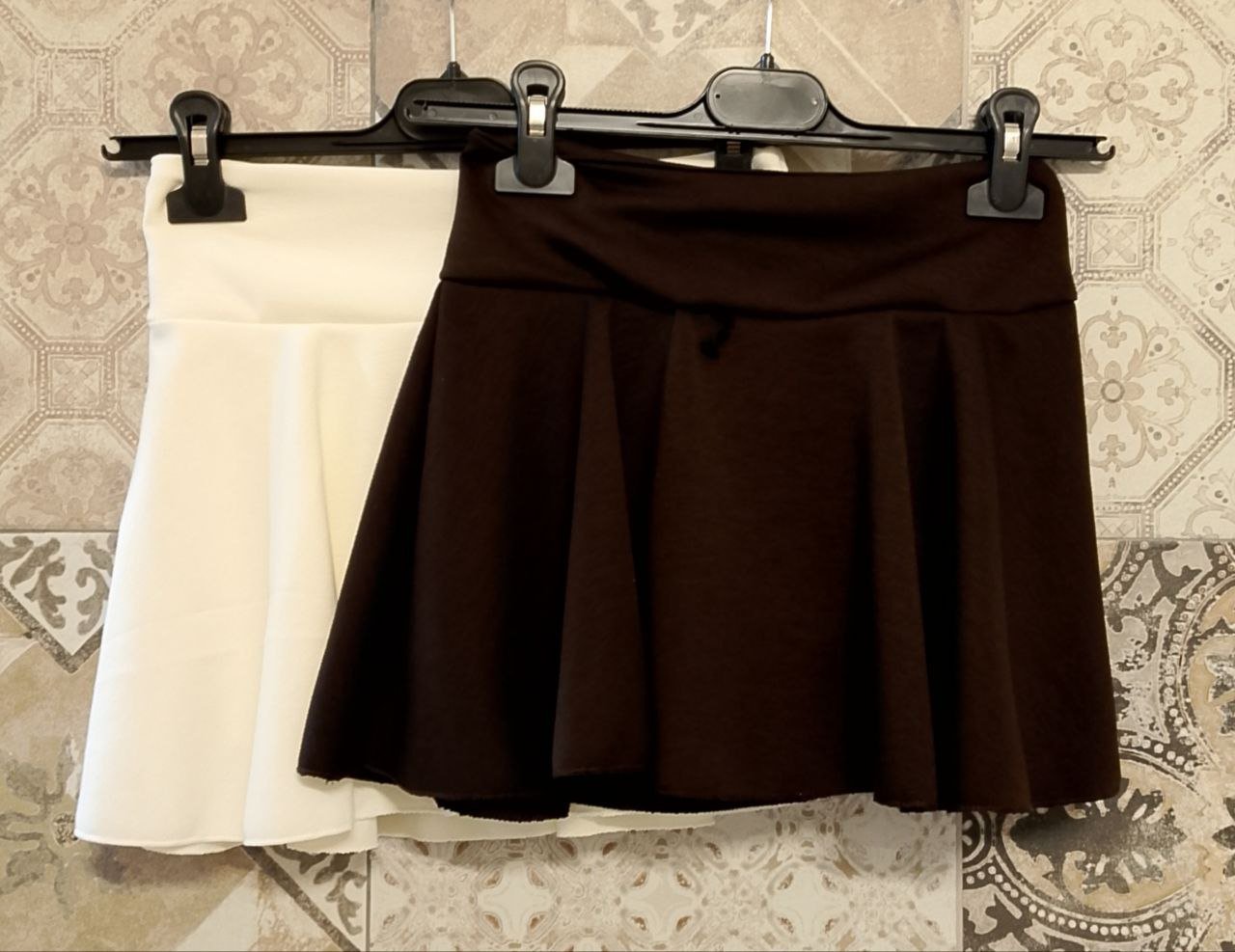 Gonna Beniamina - Dverso Fashion