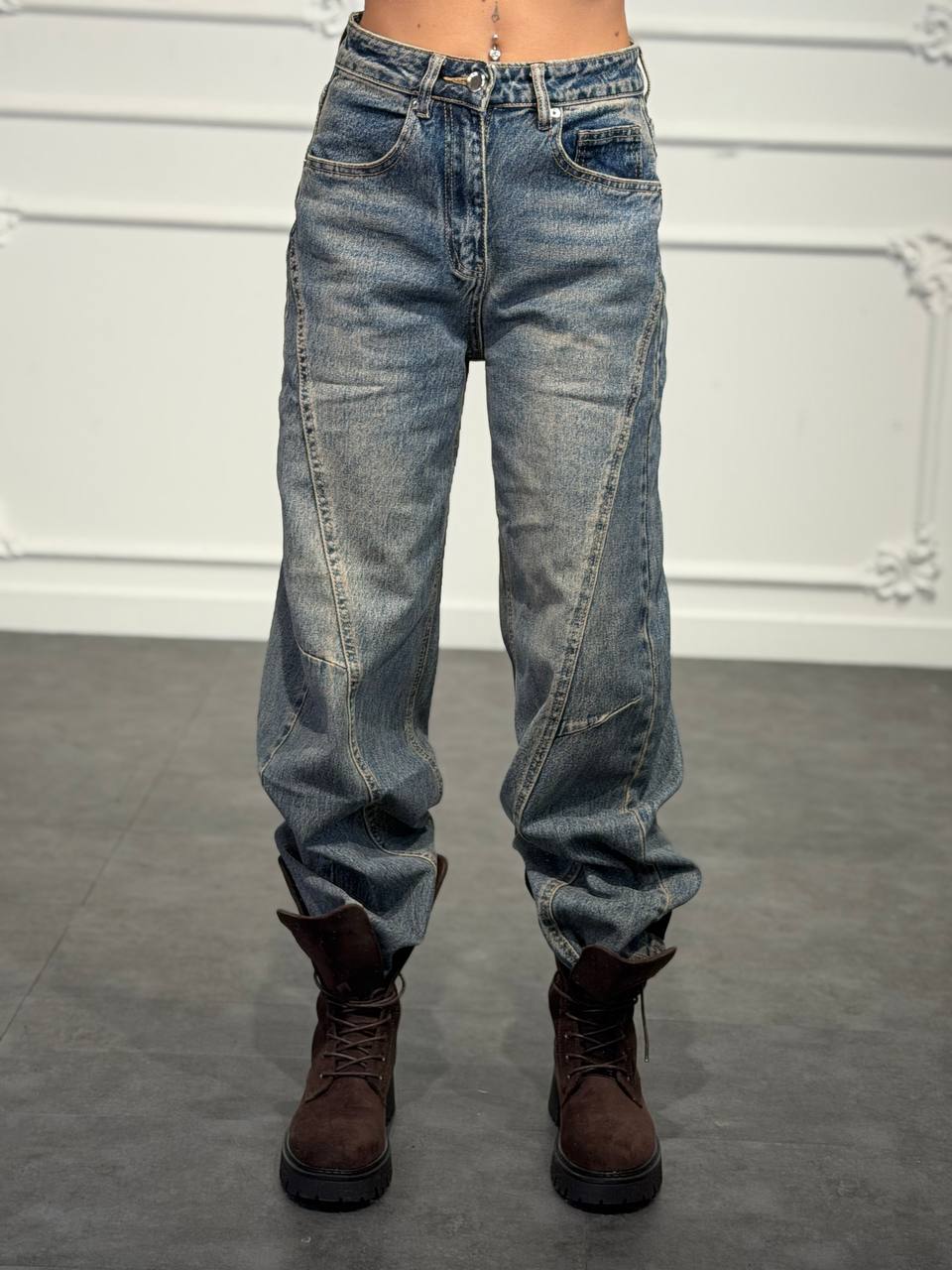 Jeans baggy con cuciture sagomate - Dverso Fashion