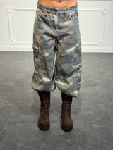 Jeans cargo camouflage con maxi tasche laterali - Dverso Fashion