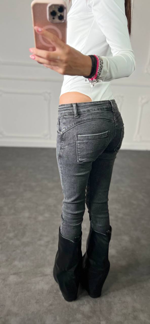 Jeans Chiara - Dverso Fashion