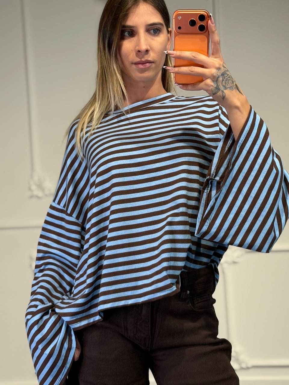 maglia a righe con manica a campana - Dverso Fashion