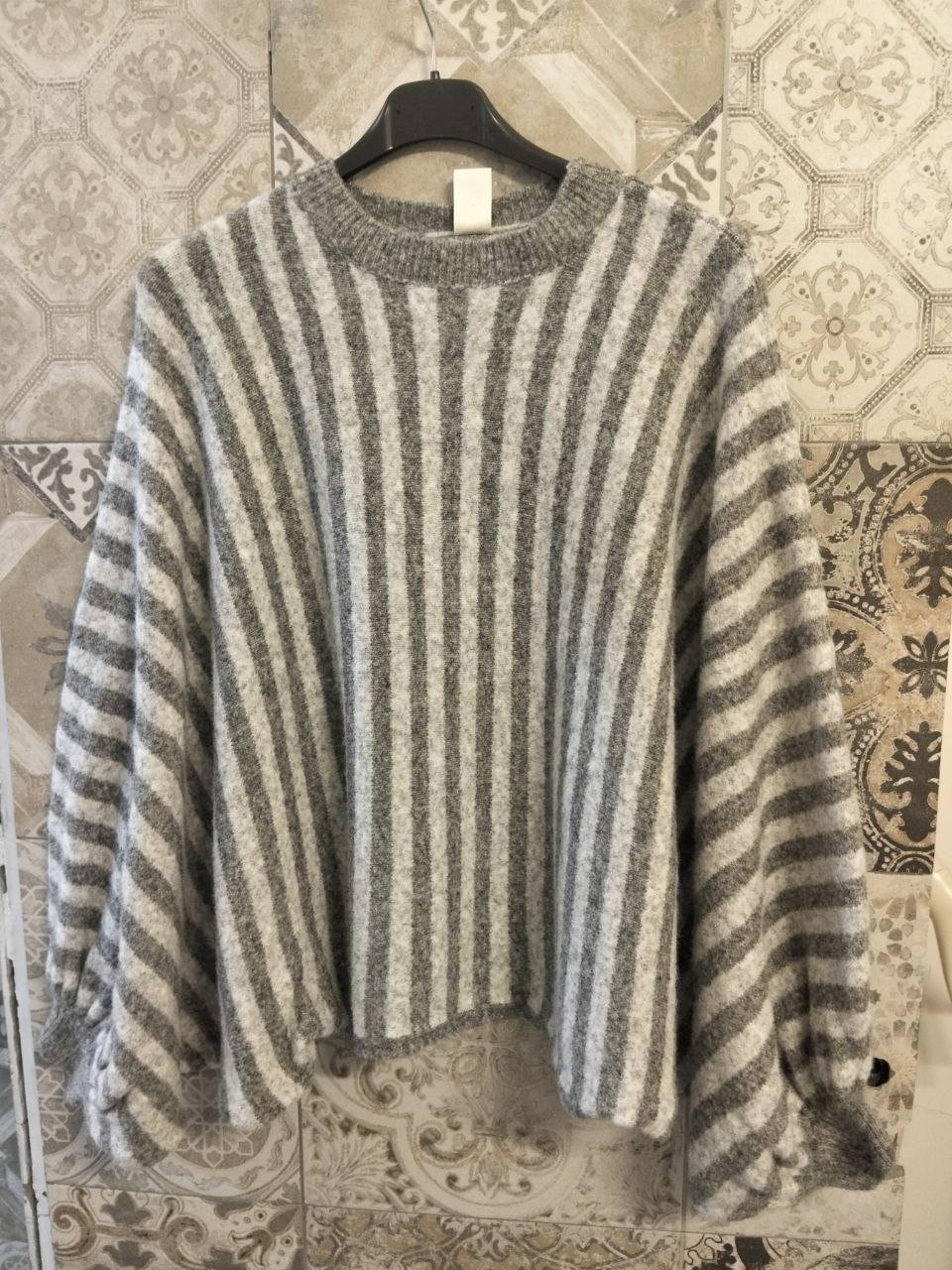 maglia in lana a righe verticali - Dverso Fashion