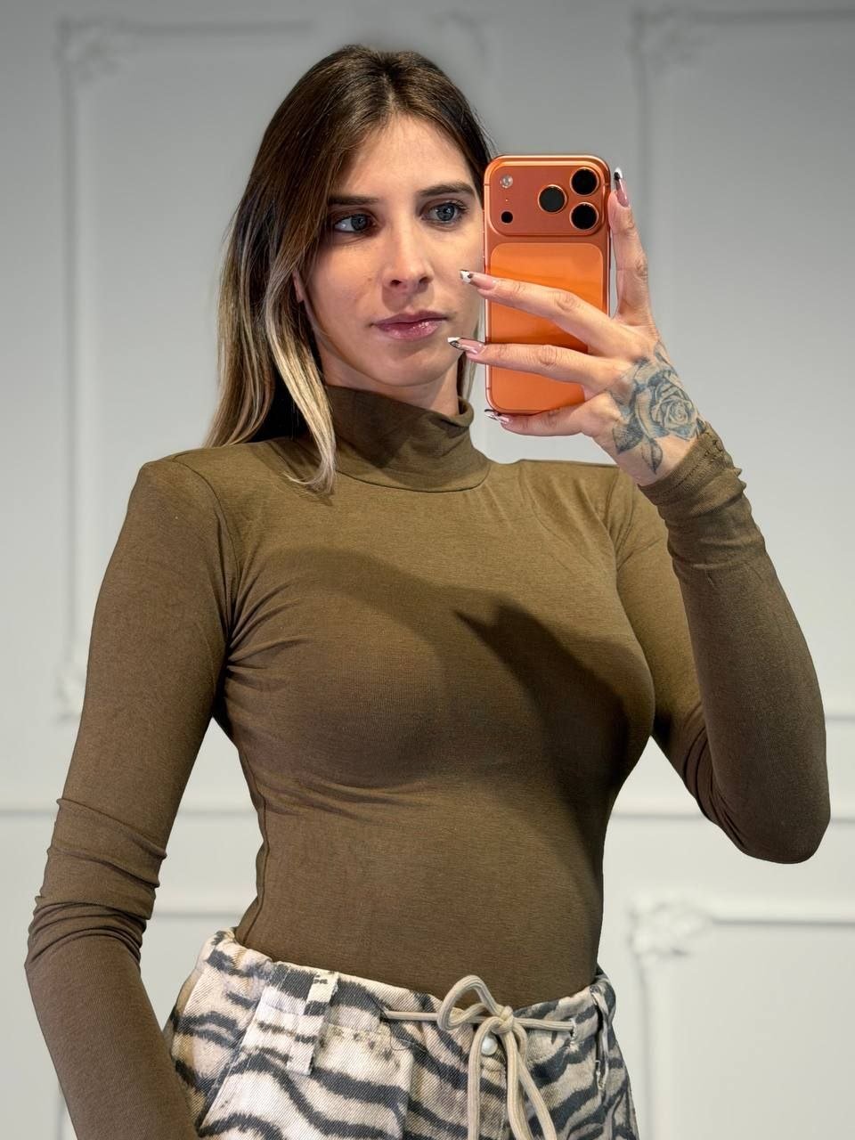 maglia lupetto con spalline - Dverso Fashion