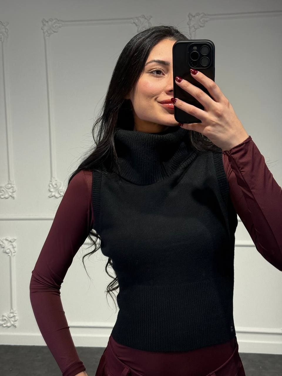 Maglia smanicata a collo alto - Dverso Fashion